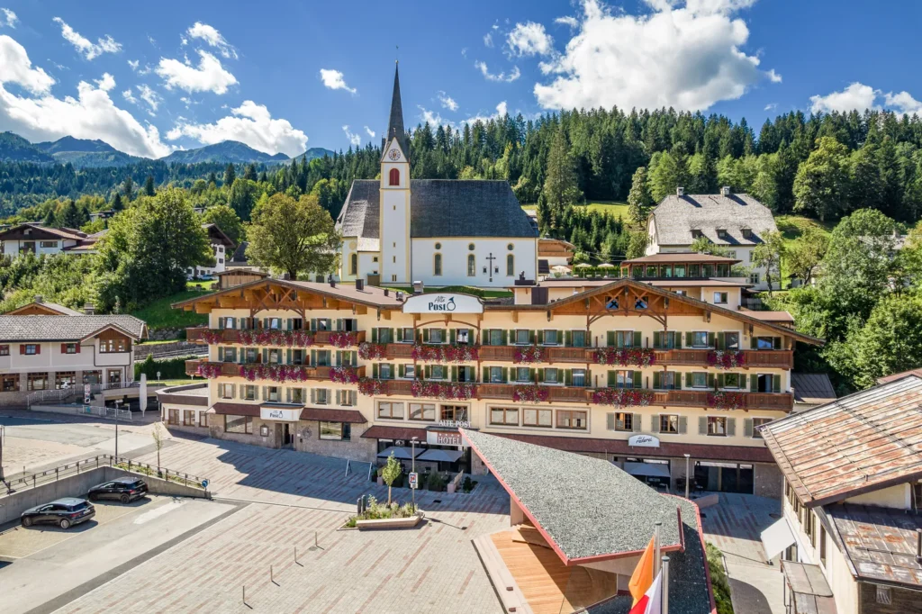Hotel Alte Post Fieberbrunn – Außenansicht